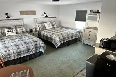 Image de Room 109 two queen beds