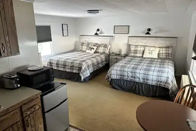 Image de Room 110 two queen beds
