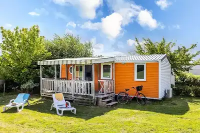 Image de Mobilheim – 3 Schlafzimmer – 1 Badezimmer – Komfort – 6 Personen