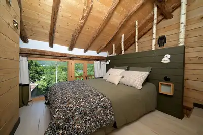 Chalet \"Cabanelise\" avec vue sur la montagne et terrasse privée