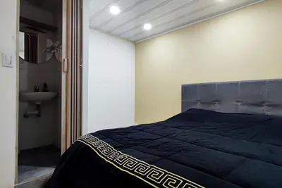 Image de Private Studio, 15min to Dt with ultra Wi-Fi & Whasing machine