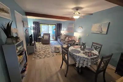 Misty Mare Townhouse - Gorgeous home on Chincoteague Island