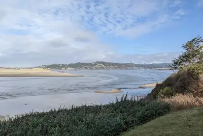 Image de Stunning-Unimpeded Ocean, Beach, Bay, Bridge, & Peninsula Views w/ Beach Access!