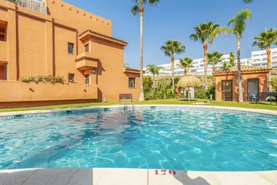 Image de Suitur appartement avec piscine et vue sur la mer