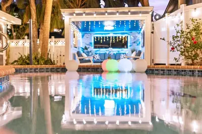 Image de Exclusive Complex, Private Pool, Beach 100 Steps, Siesta Village 5 minute walk