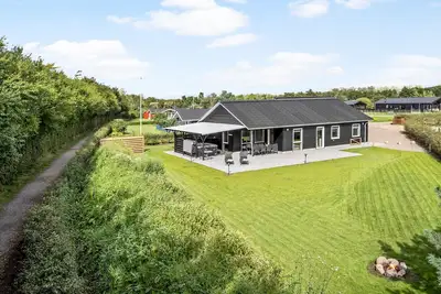 Image de Belle maison à Hemmet avec WiFi