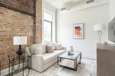 Image de Landing | Incredible 1bd in Five Points South