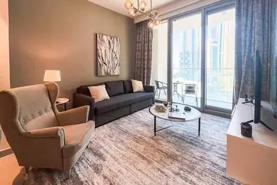 Image de Modern Home Near Dubai Mall 166ft1-2