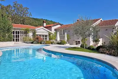 Image de Villa Zita u Svicima for 10 people with jacuzzi & sauna in Central Istria