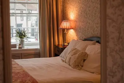 Image de Beautiful Large Character Home ~ 5* Town Centre Location ~ Lake District Stay