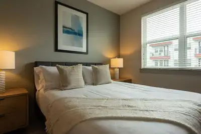 Image de Landing | Beautiful 2bd, Clubhouse, Yoga Studio