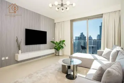 Image de Top Floor 2-Bed Home with City Views 179bc-2