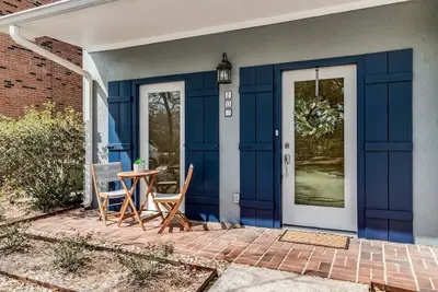 Image de Acadiana Charm - A Cozy Retreat in the Heart of Tradition