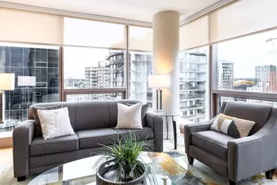 Image de Luxury Apt with Gym Downtown