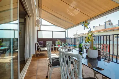 Sea and Sand Penthouse by Hello Homes Sitges
