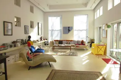 Image de Contemporary 3 bdrm with lots of living space and a large patio for entertaining