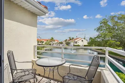 Image de Mirada Manor-Gated Comm. with Pool and Hot Tub