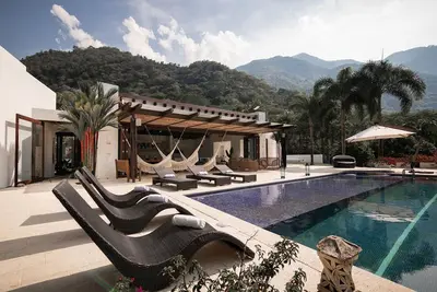 Image de Med001 - Villa de luxe près de MedellĂn