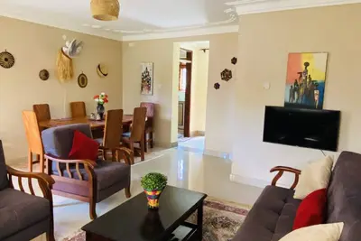 Image de Stylish and spacious apartment less than 10 minutes walk from town center.