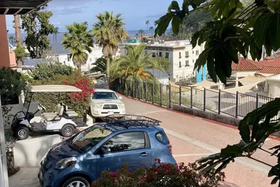 Image de 1/2 block to the Beach