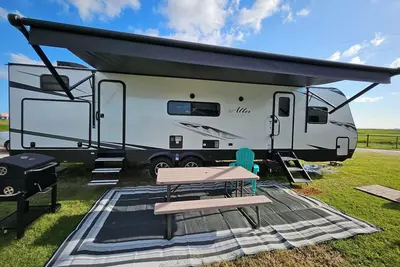 Image de New Sweet Beach Camper at Bolivar Beach & Bay Rv Resort #1