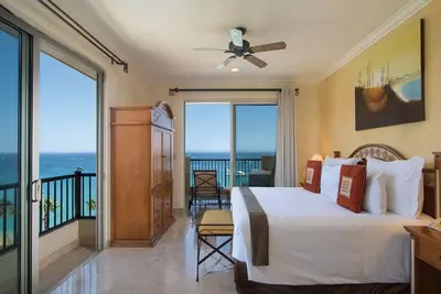 Image de ✩Oceanfront ✩Luxe 2br✩Private Balcony w/ Jacuzzi & Bbq Grill✩
