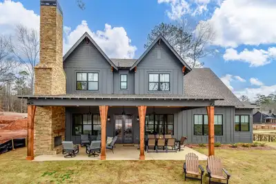 Image de Southern Charm-Enchanting 5br house in new Magnolia Cove development-Waterfront!