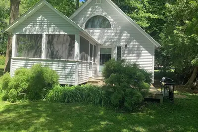Image de Lakefront Camp