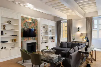 Image de Confortable appartement pour 10 personnes avec Wifi, bain à remous, climatisation et Tv