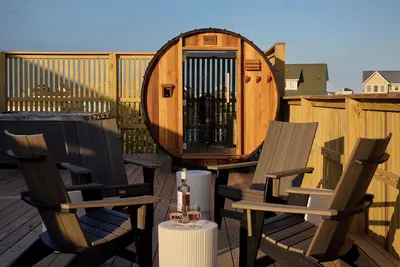 Image de New Wellness Focused Adult Only Boutique Hotel - Standard Suite Ada Compliant
