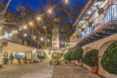 Image de Marvelous 4-bedroom house in Tlaquepaque