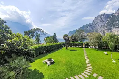 Image de Appartement Am See by Interhome
