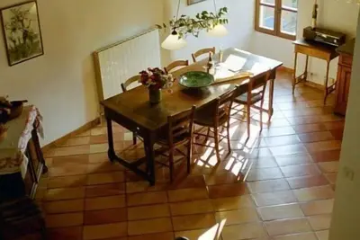 Image de Maison de vacances Mirabel Sous les roches