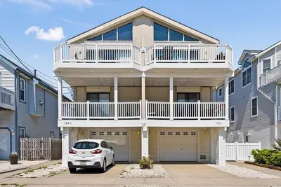 Image de 7304 Pleasure Avenue South