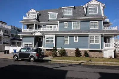 Image de 4700 Pleasure Avenue South