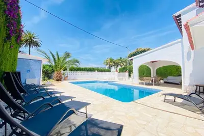 Image de Charmante, proche mer! Villa Besuc rénovée 8 personnes Benissa, Moraira