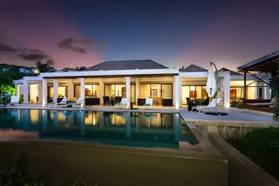 Luxury ocean view mansion with private pool