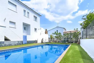 Image de Maison 3 chambres avec piscine commune à 500m de la plage