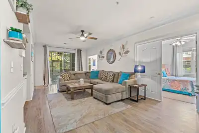 Image de Spacious Condo Located at Barefoot Golf Resort + Free Attraction Tickets!