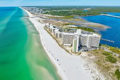Image de Oceanfront condo in gated community that Sleeps 7 with amazing views!