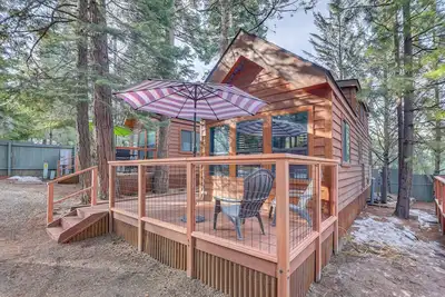 Image de Peaceful Lake Almanor Hideaway, Fish, Hunt + Hike!