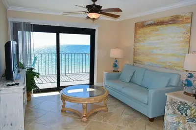 Image de Ocean Breeze West  602 Gulf Front Condominium-Pool-Free Daily Activities!