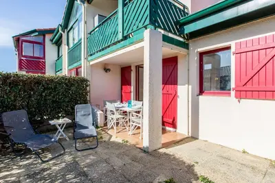 Image de Bel appartement pour 4 personnes avec piscine, Wifi, Tv, terrasse et parking