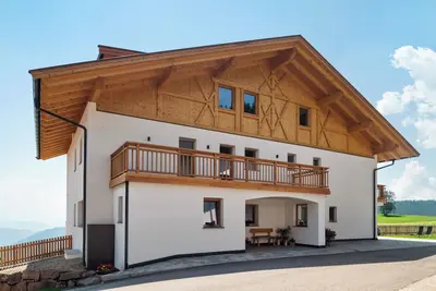 Image de Appartement 'Moserhof Wohnung Salbei' avec vue sur les montagnes, balcon et Wi-Fi