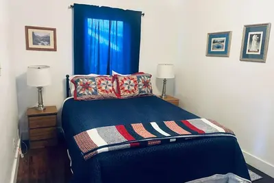 Image de Buffalo Cabin- pet friendly, wraparound porch, walking distance to downtown