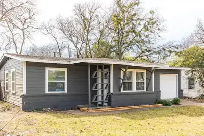 Image de Dallas Fort Worth Home on Fenwick 3 bedroom 2 bath