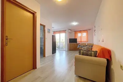 Image de Appartement de deux chambres avec le balcon Baska, Krk (A-22687-e)