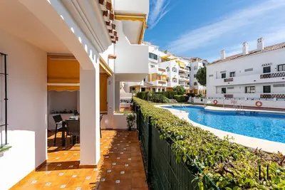 Image de Poolside  2 bedroom apartment sunny retreat