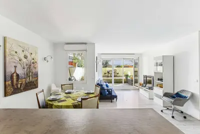 Image de Chic and confortable apart near Stade de France