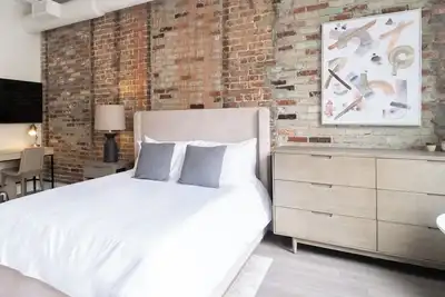 Image de Landing | Modern Studio in Five Points South